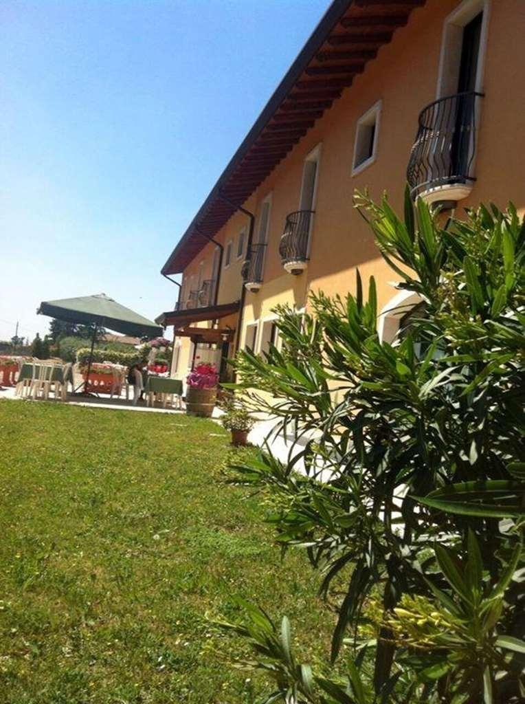 Hotel Agli Ulivi Valeggio sul Mincio Ngoại thất bức ảnh